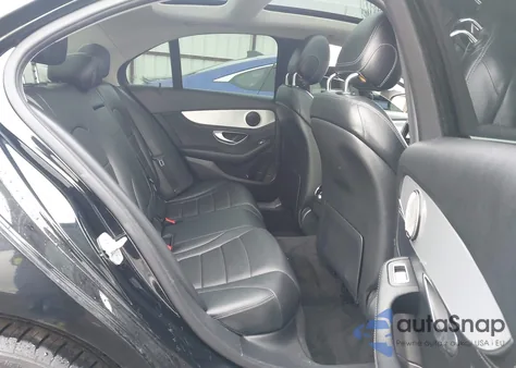 2016 Mercedes-Benz C 300 4Matic from USA, damaged, VIN 55SWF4KB6GU109247